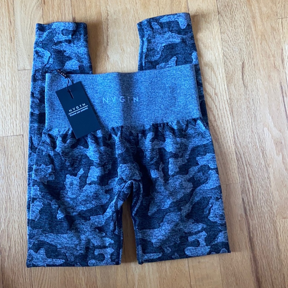 NVGTN leggings